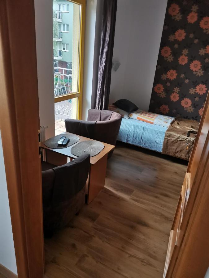 Dom Przy Plazy Apartment Dziwnowek Bagian luar foto
