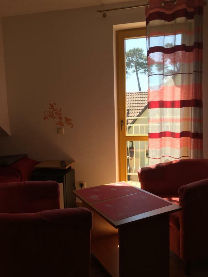 Dom Przy Plazy Apartment Dziwnowek Bagian luar foto